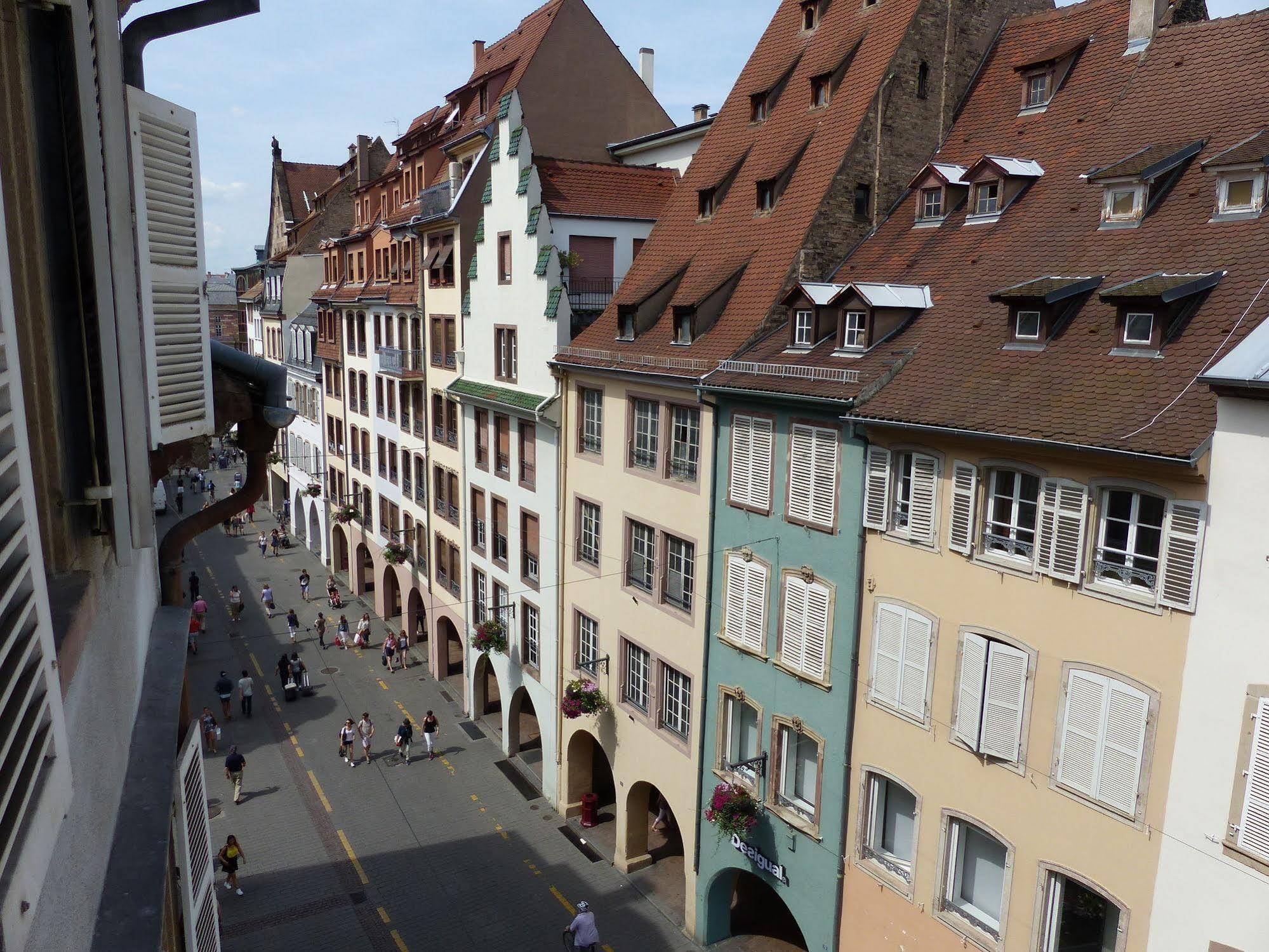 70 M² Strasbourg Appart City Center מראה חיצוני תמונה